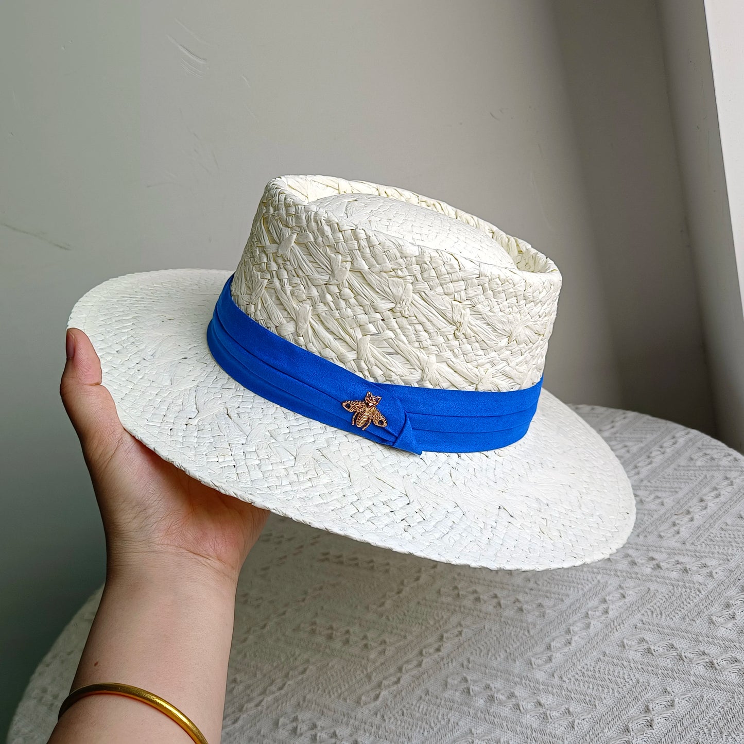 Women's Woven Straw Flat Brim Hat